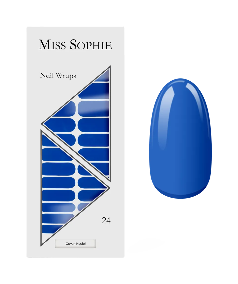 miss-sophie-s-cover-model-nail-wraps-gl-nzendes-blau-solid-style-lost-city-colle image 1