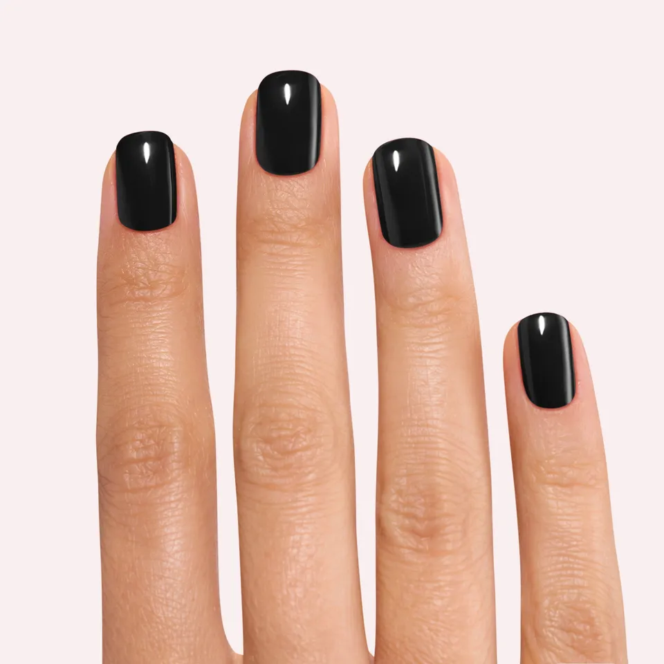 dashing-diva-gloss-real-black-gel-nagelstreifen-tiefschwarz-hochgl-nzend image 1