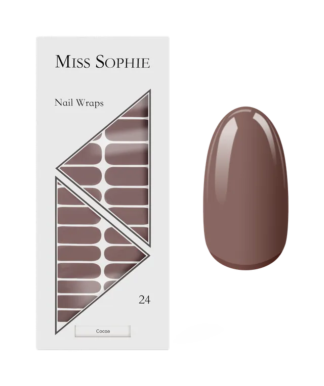 miss-sophie-s-cocoa-nagel-design-einfarbiger-schokoladen-braunton-nail-art-look image 1