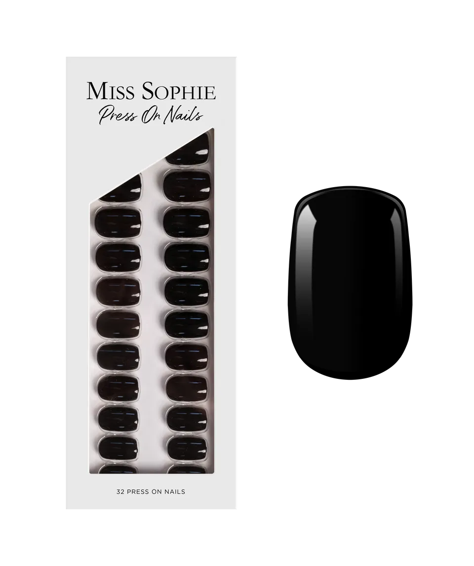 miss-sophie-s-black-velvet-press-on-nails-short-square-kurze-eckige-press-on-n-g image 1