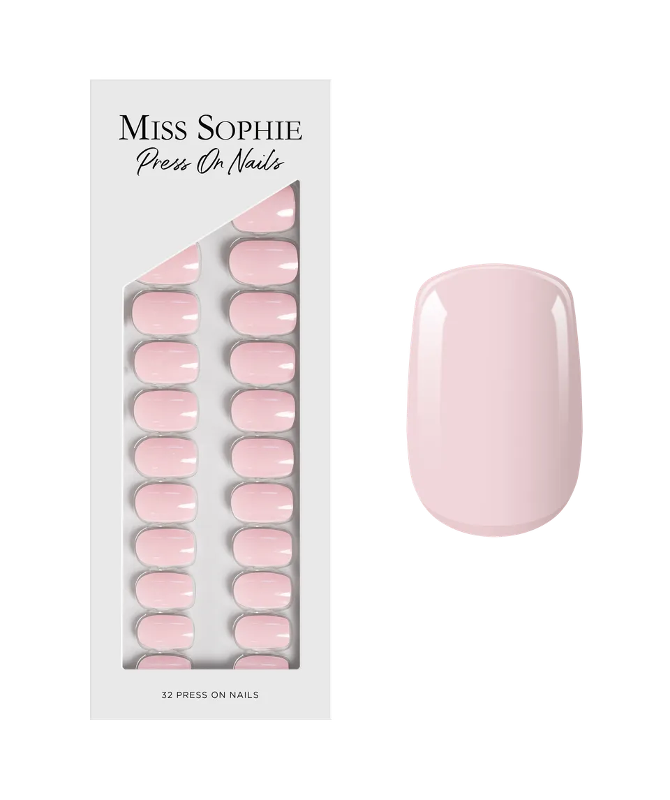 miss-sophie-s-ever-nude-press-on-nails-short-square-press-on-n-gel-in-klassische image 1