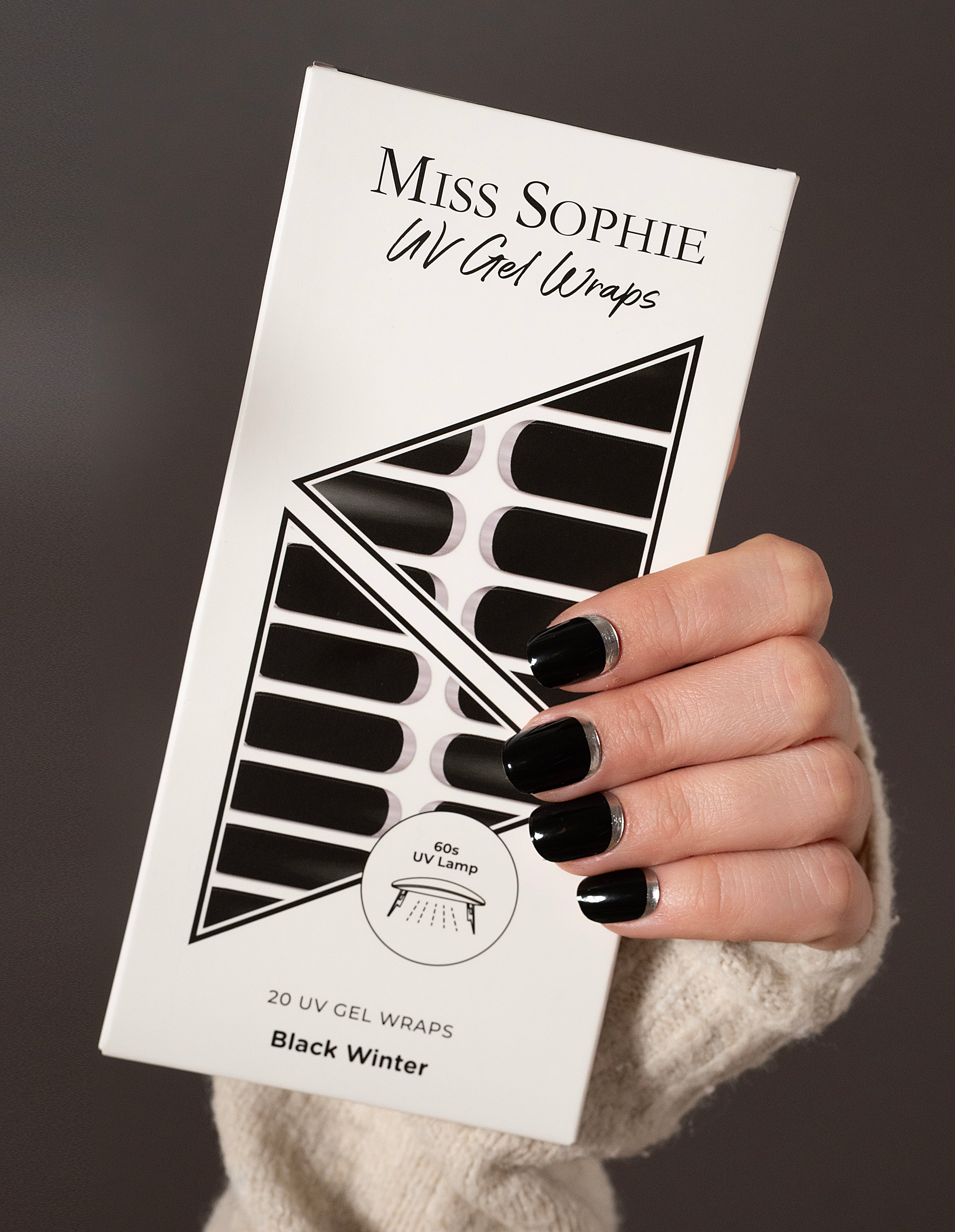 miss-sophie-s-black-winter-uv-tiefschwarz-mit-silber-untert-nen-uv-nagelfolien-l image 5