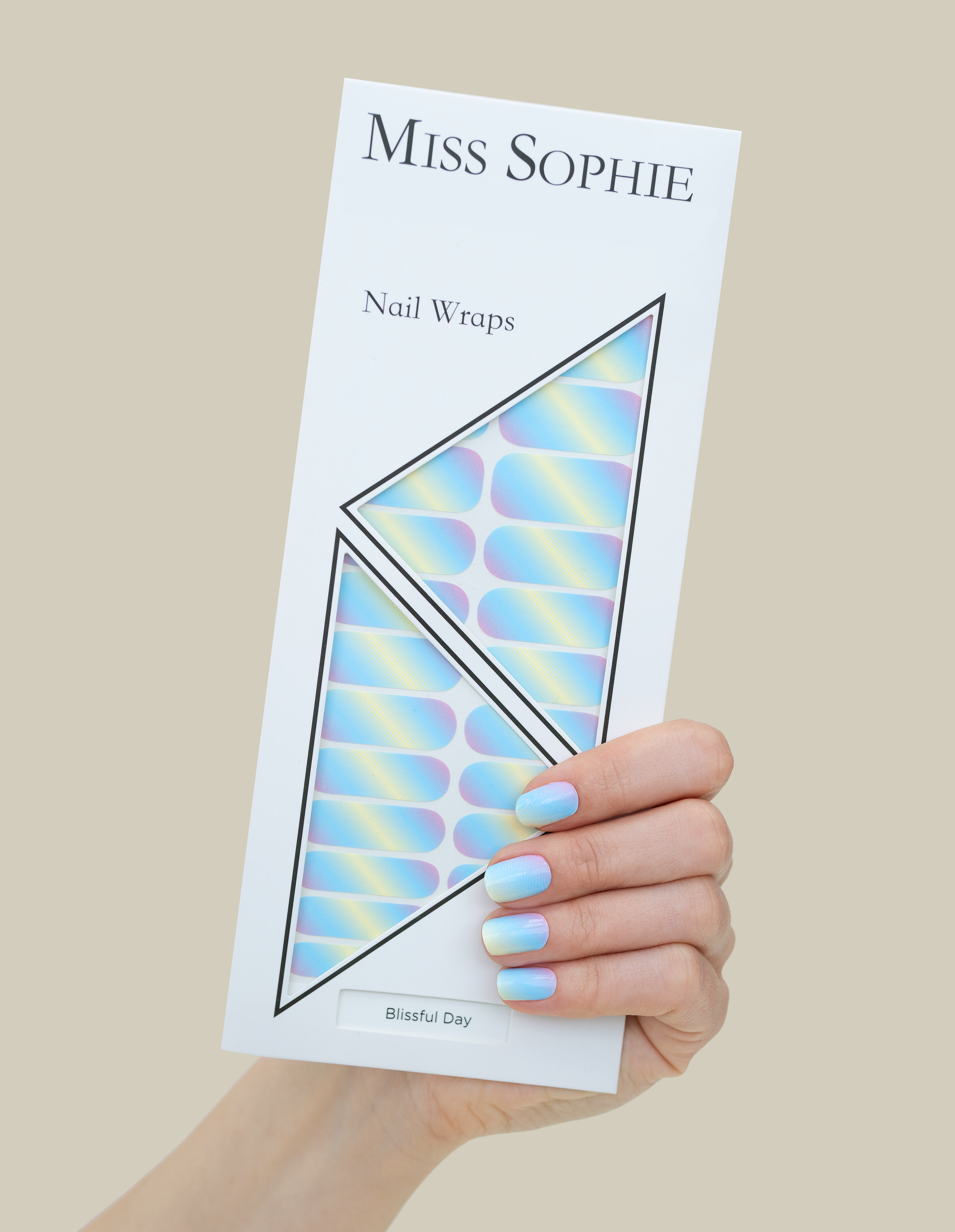 miss-sophie-s-blissful-day-nagelfolien-regenbogen-farbverlauf-in-blau-rosa-und-g image 5