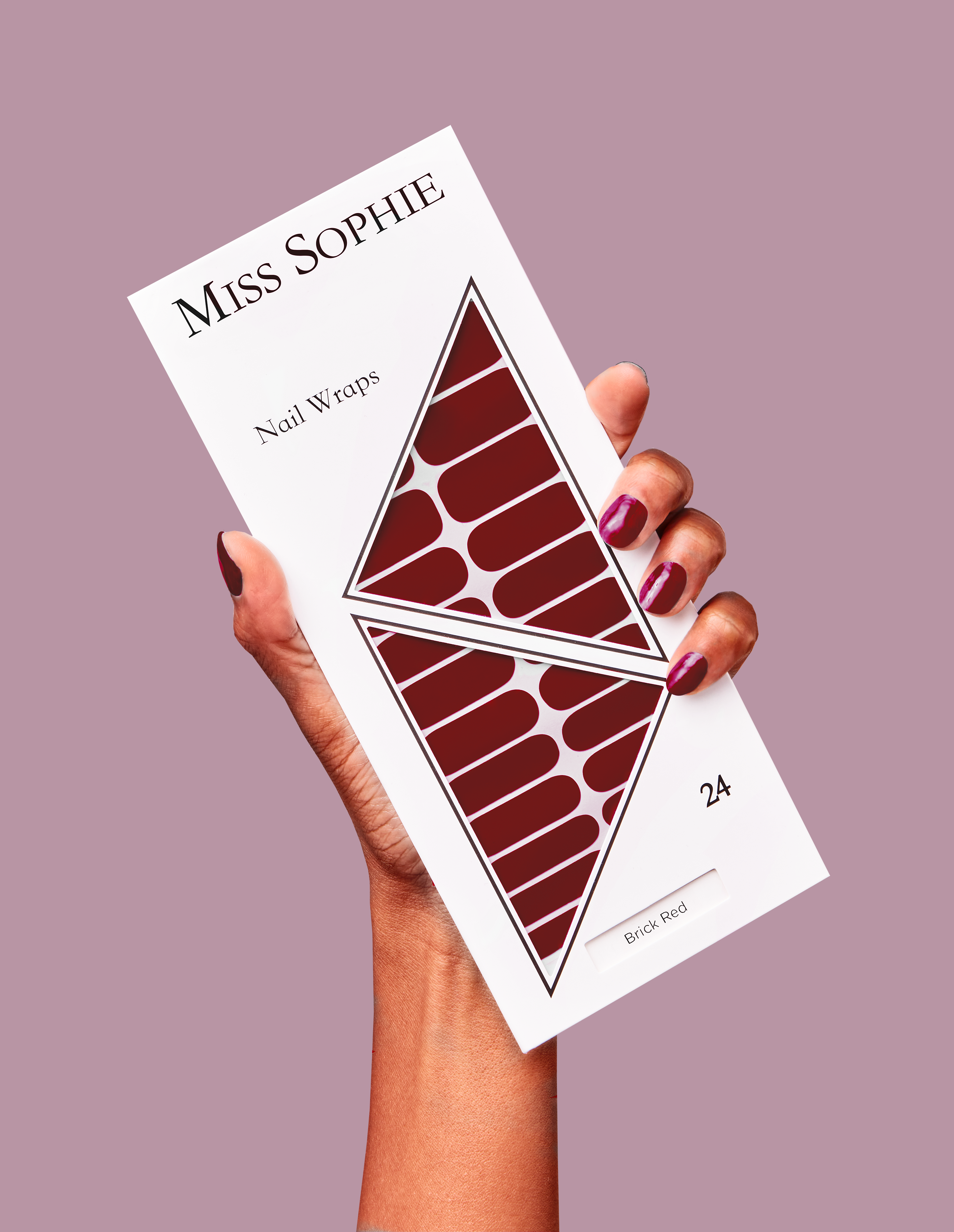 miss-sophie-s-brick-red-einfarbige-nagelfolien-in-sattem-warmem-rot image 4