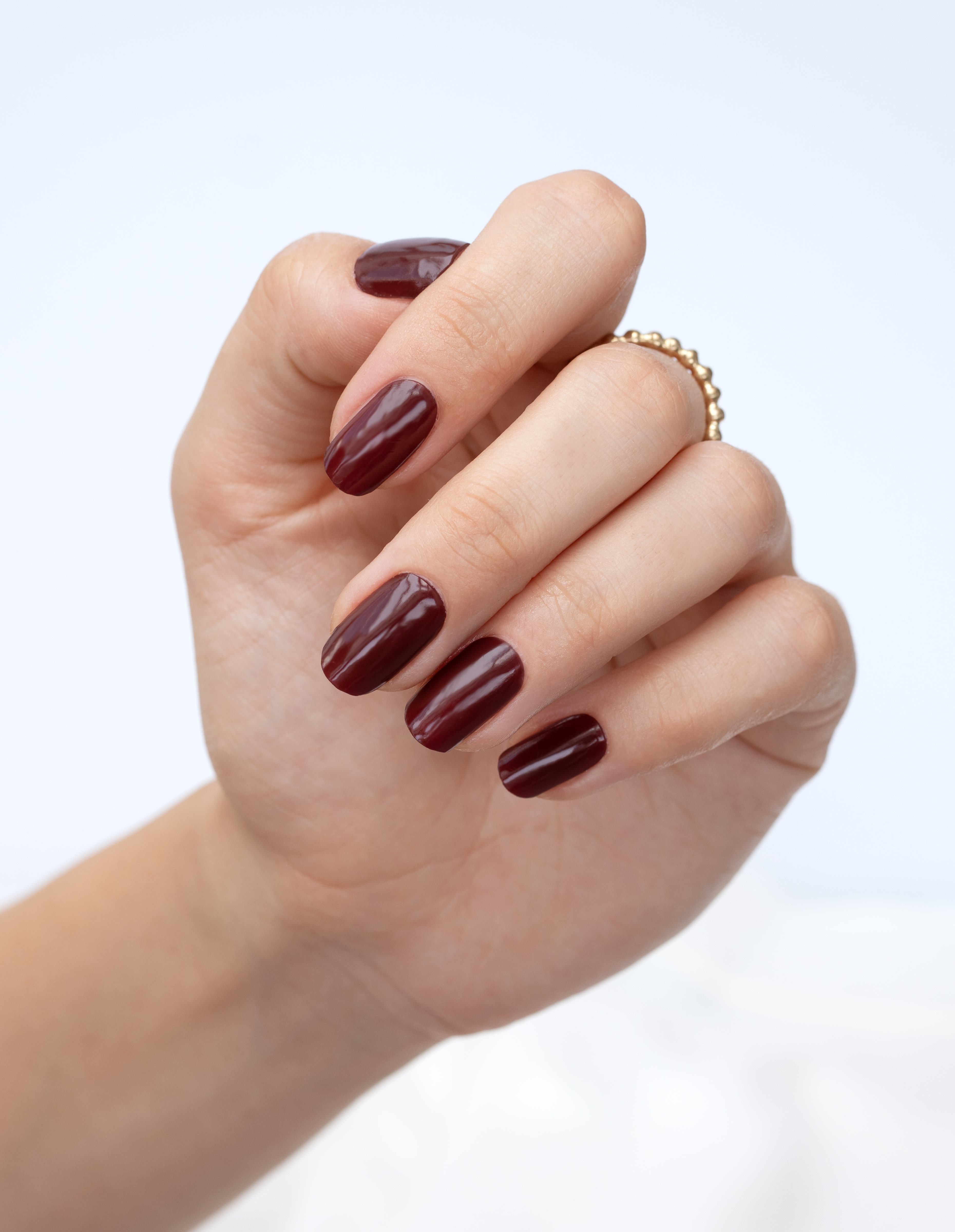miss-sophie-s-burgundy-nagelfolien-in-sattem-burgunderrot-solid image 3