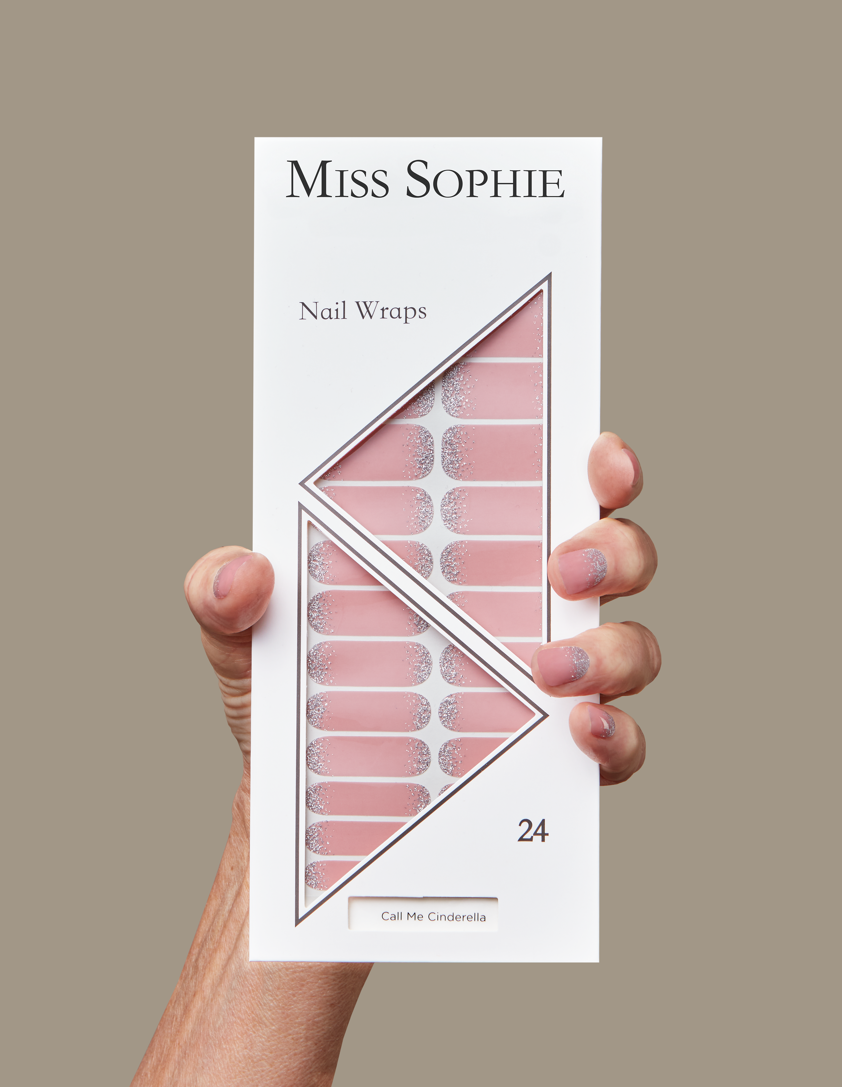 miss-sophie-s-call-me-cinderella-glitzer-nagelfolien-silber-akzente-auf-blassros image 3