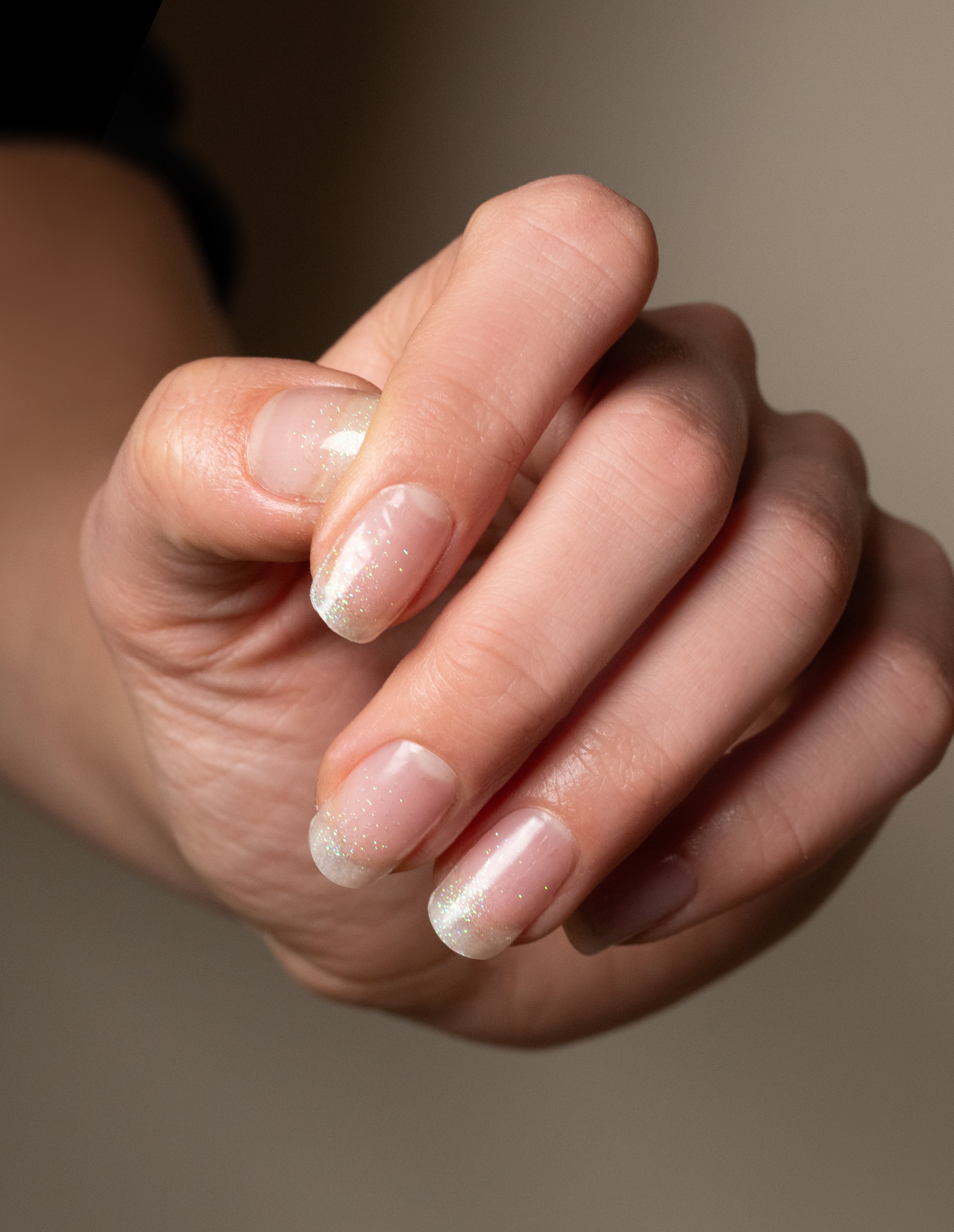 miss-sophie-s-ice-crystal-nagelfolien-transparent-mit-farbigem-glitzer-winter-ko image 2