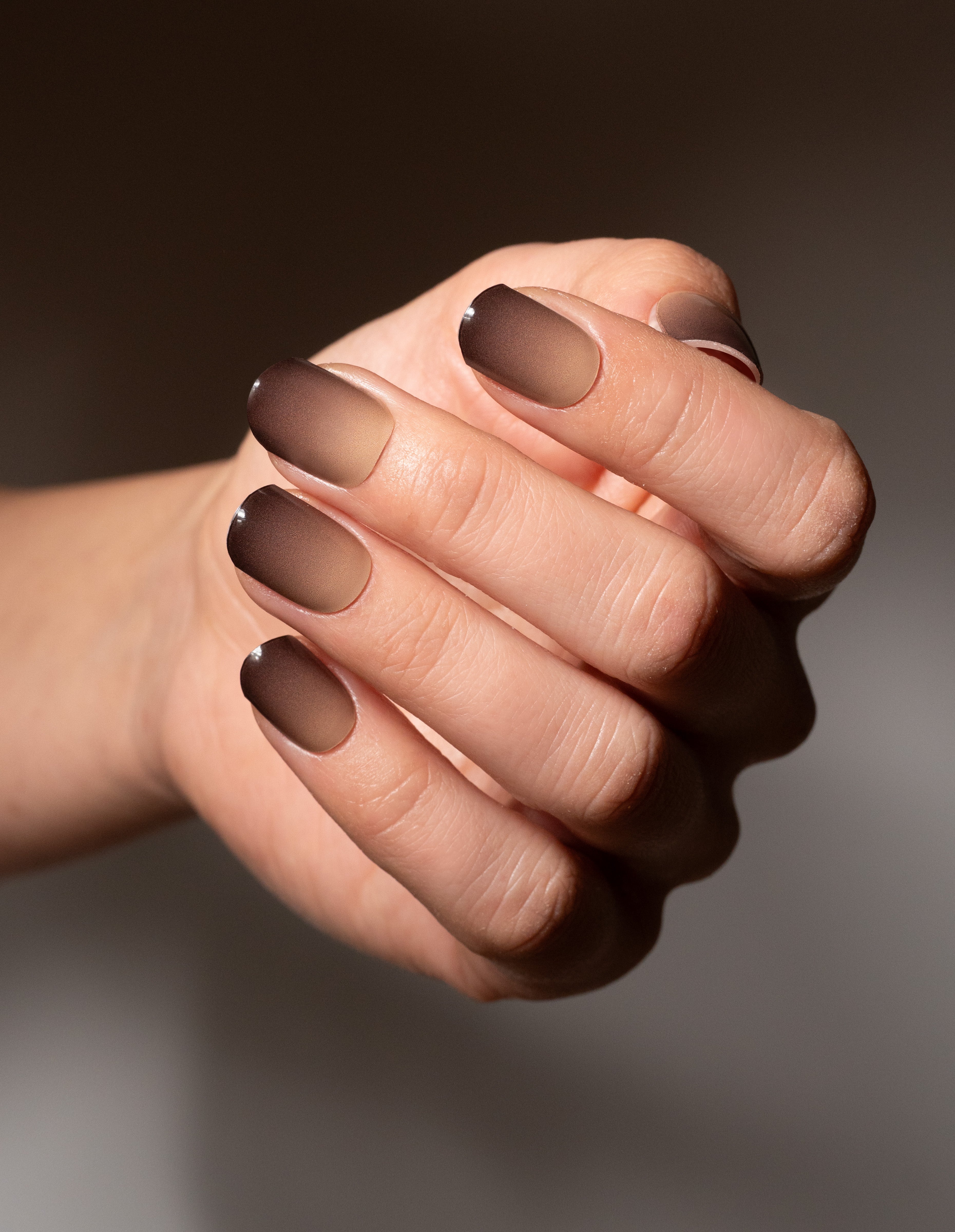 miss-sophie-s-espresso-please-uv-nagel-wraps-braun-gradient-uv-gel-wraps-fall-24 image 5