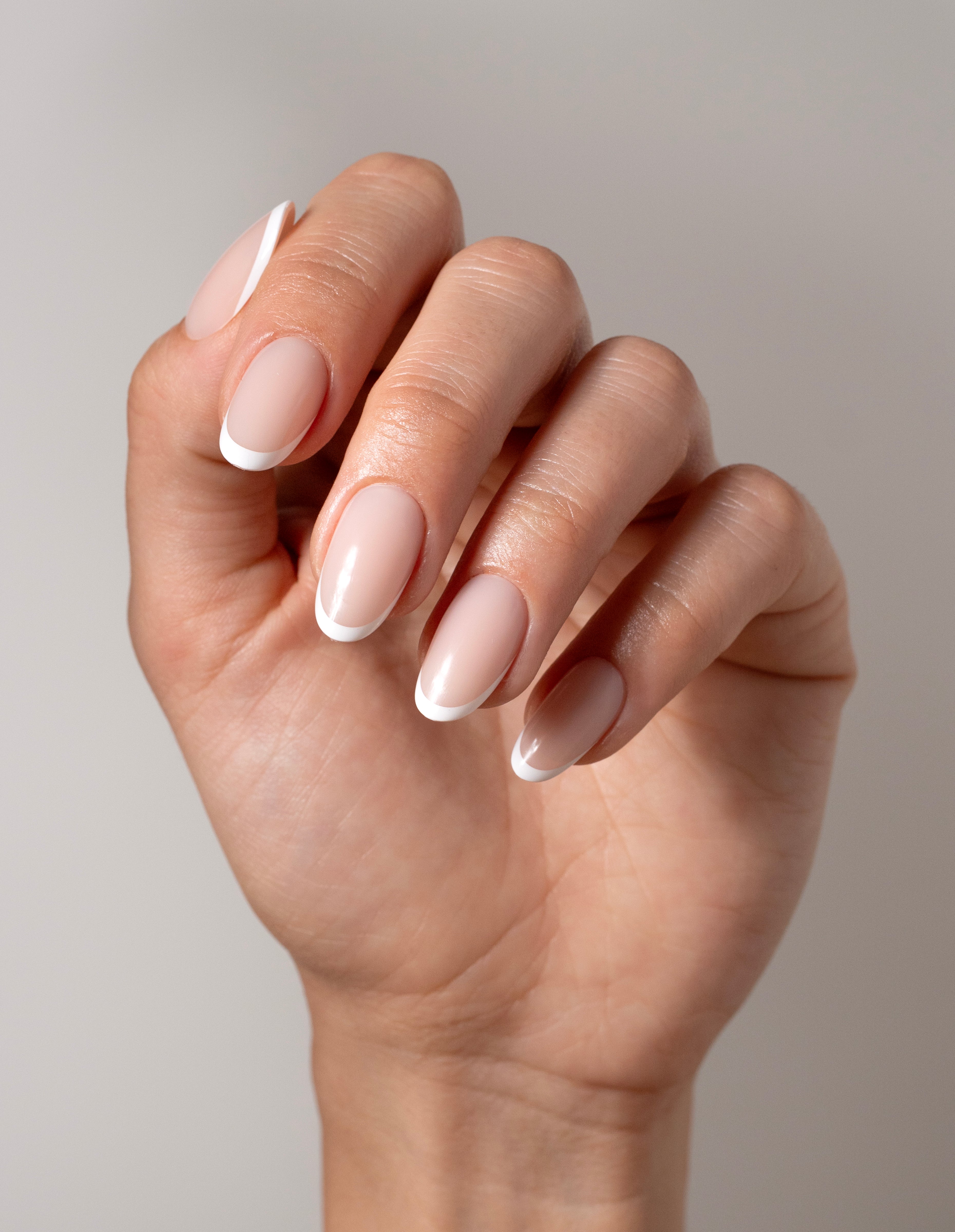 miss-sophie-s-french-tips-press-on-nails-medium-round-press-on-n-gel-in-nude-mit image 2