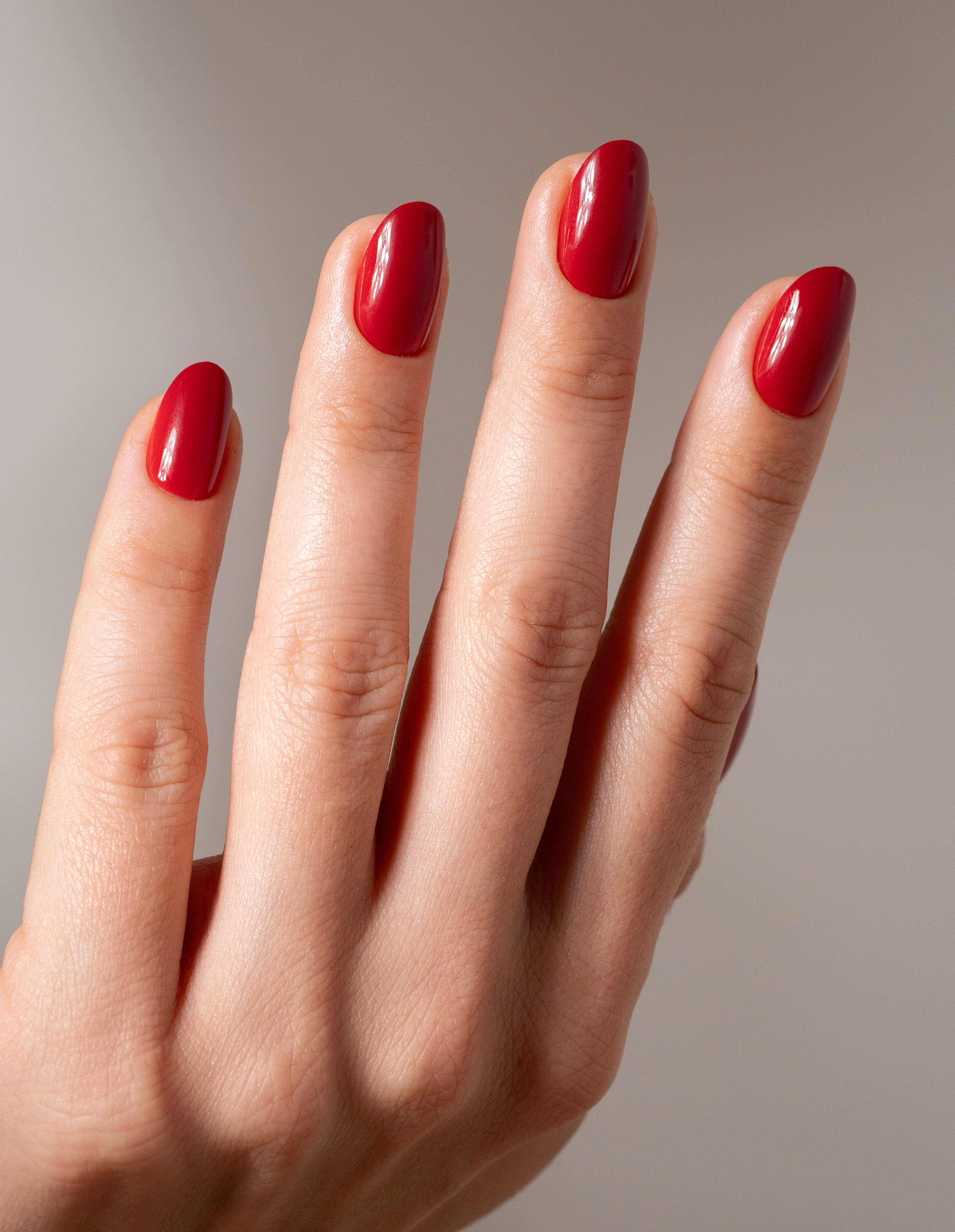 miss-sophie-s-paris-je-t-aime-press-on-nails-short-round-falsche-n-gel-in-romant image 3