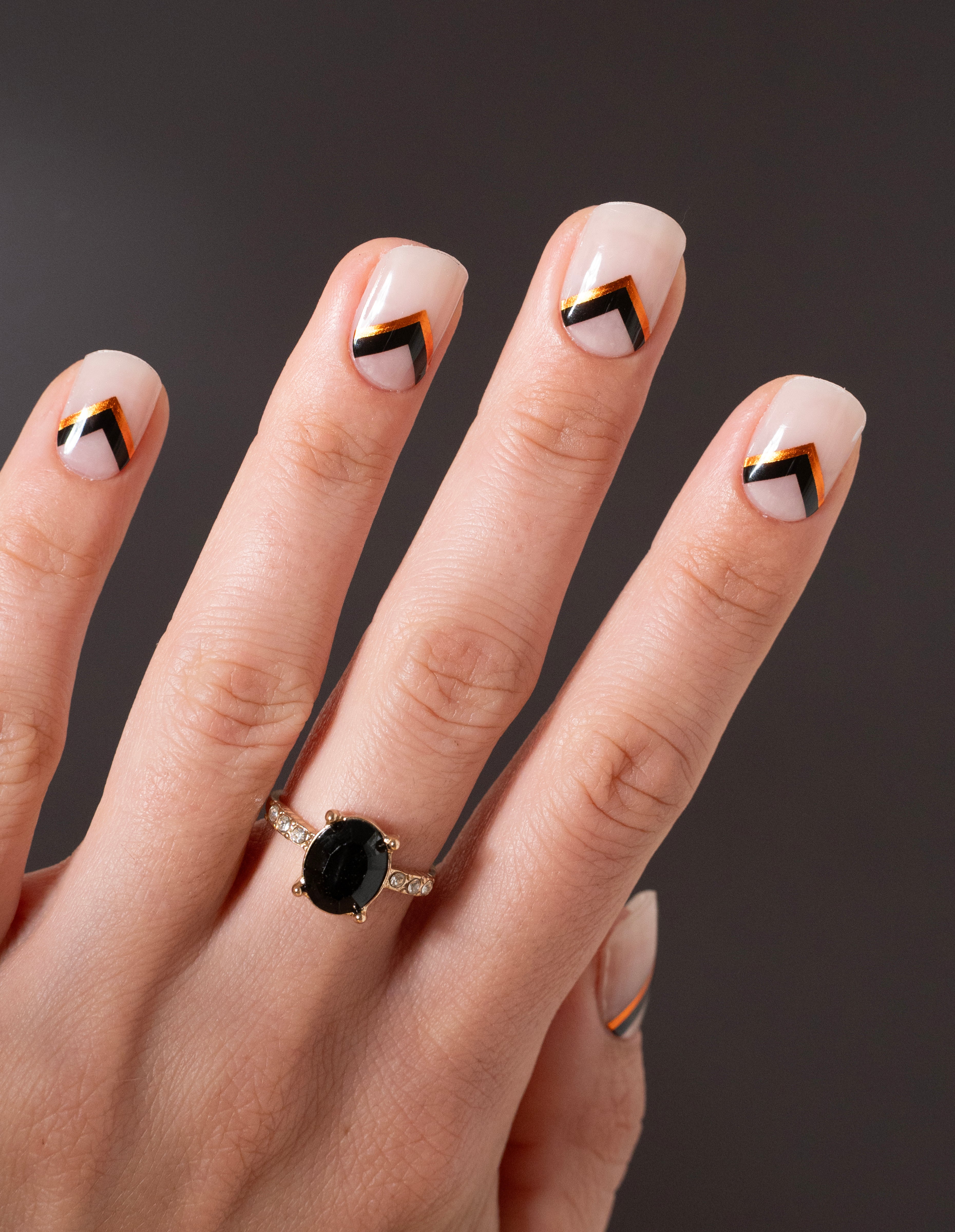 miss-sophie-s-little-witch-uv-nagel-wraps-schwarz-orange-chevron-uv-gel-wraps-ha image 2