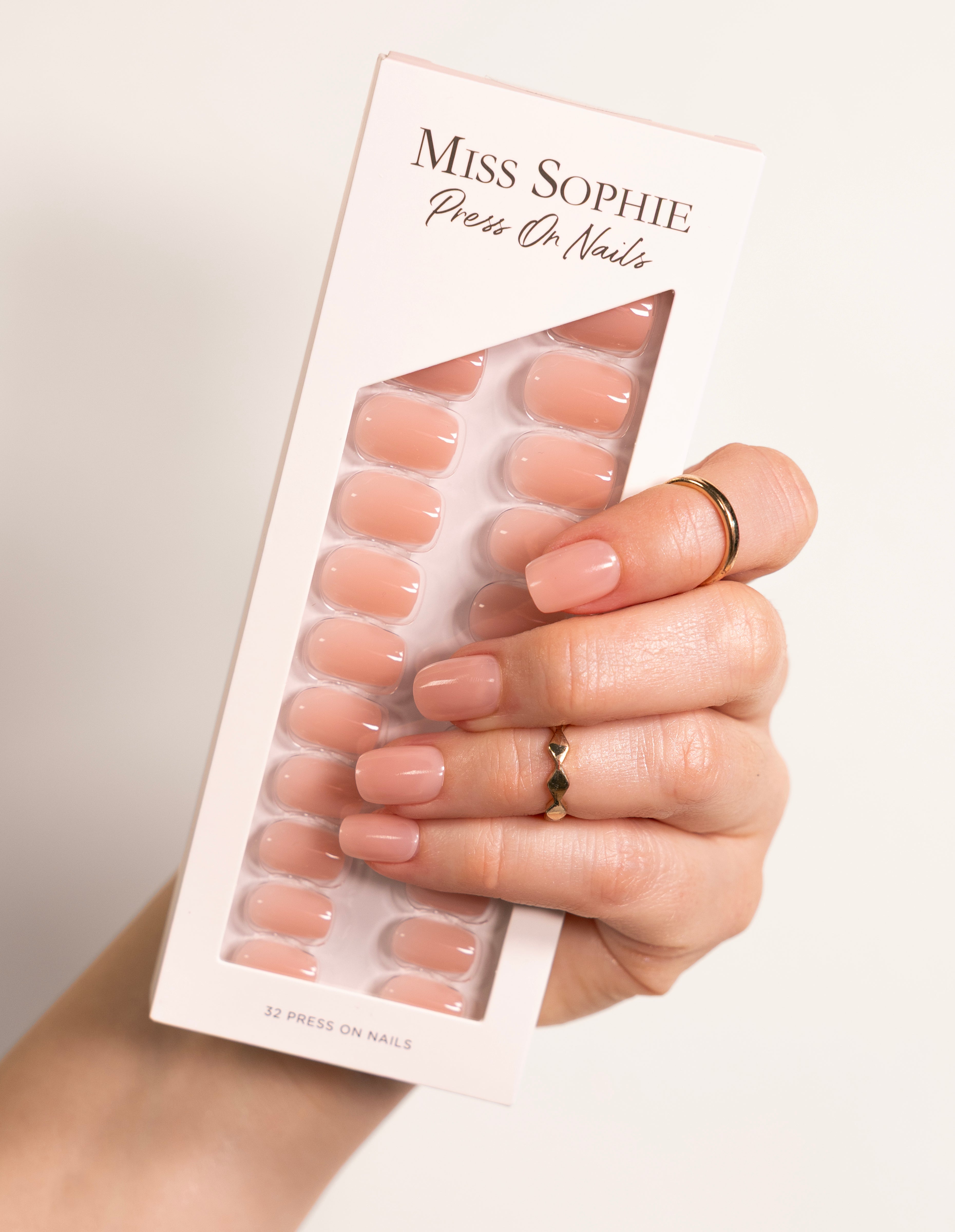 miss-sophie-s-make-me-blush-press-on-nails-short-square-zartes-blush-rosa-kurze- image 2