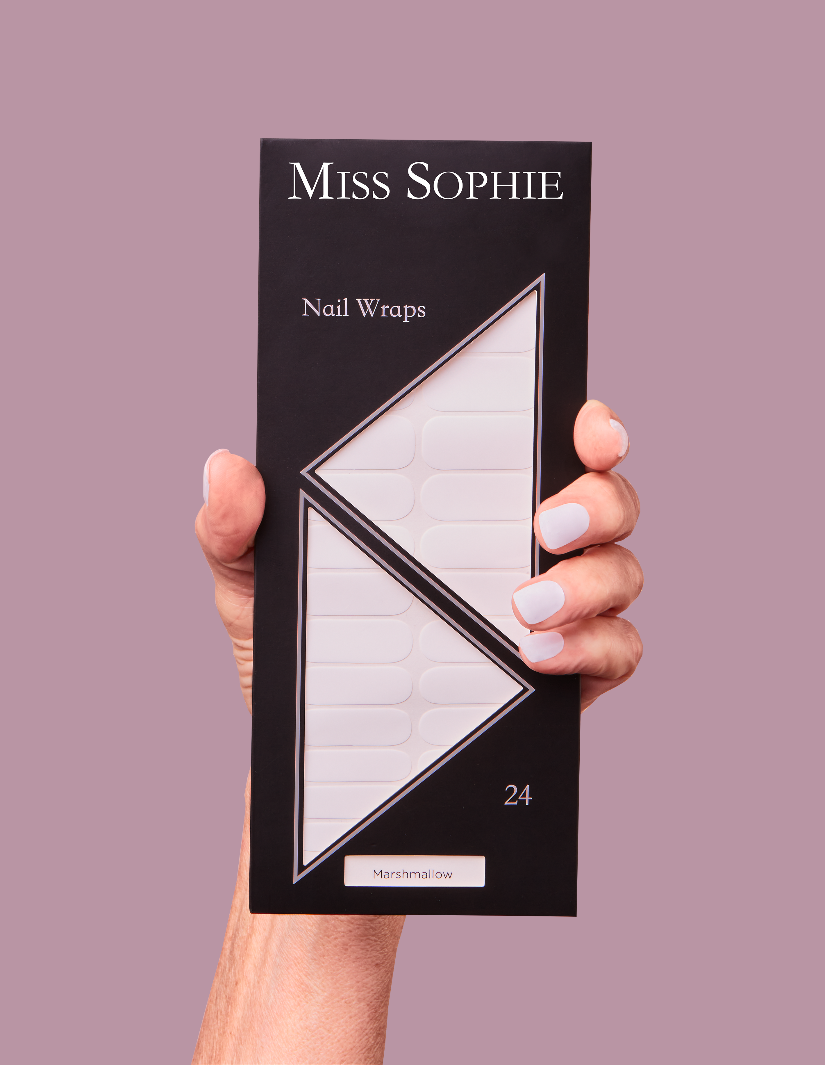 miss-sophie-s-marshmallow-nagelfolien-reinwei-deckend-standard-nail-wraps image 4