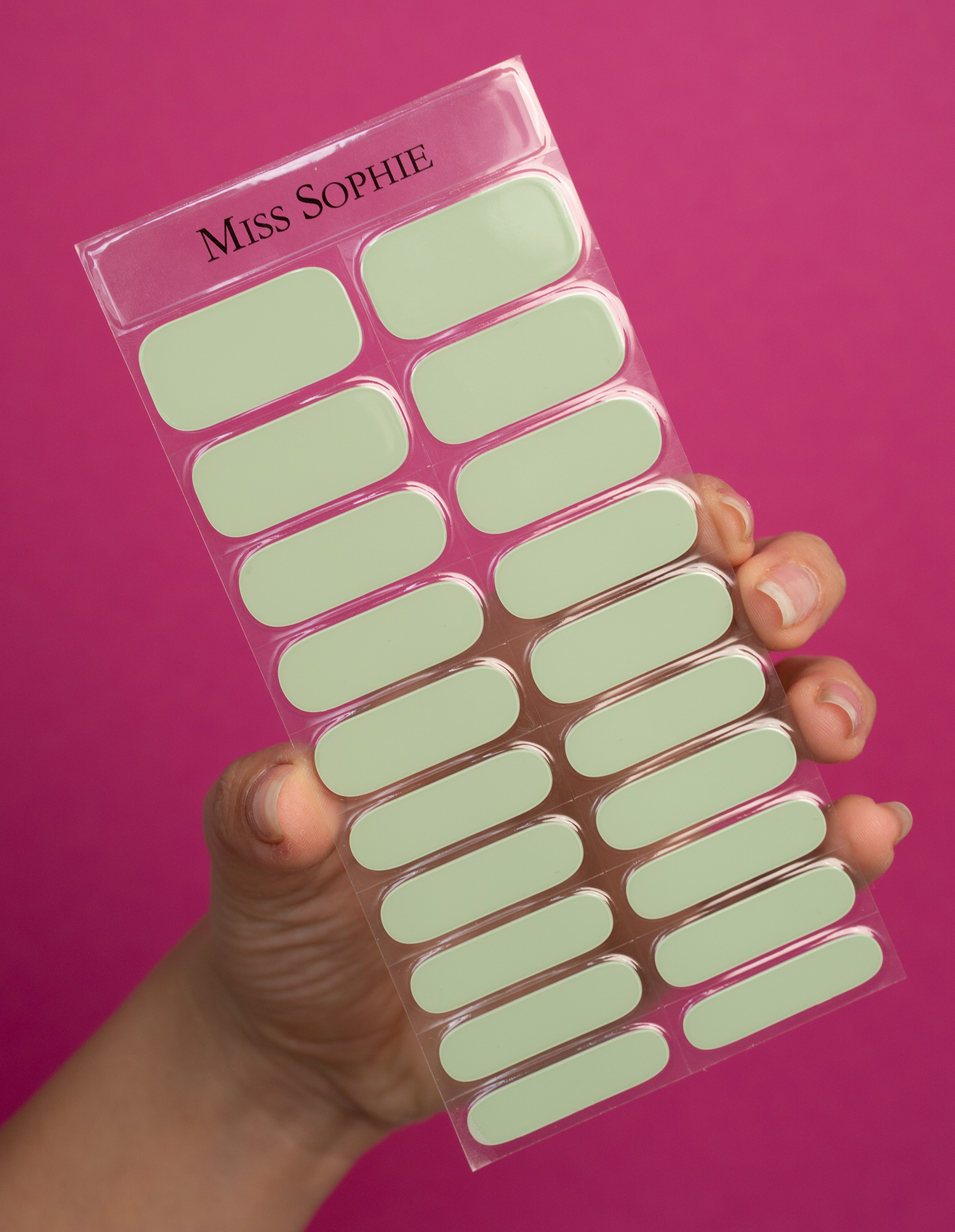 miss-sophie-s-matcha-love-uv-uv-gel-nagelfolien-beruhigendes-matcha-gr-n-einfarb image 3