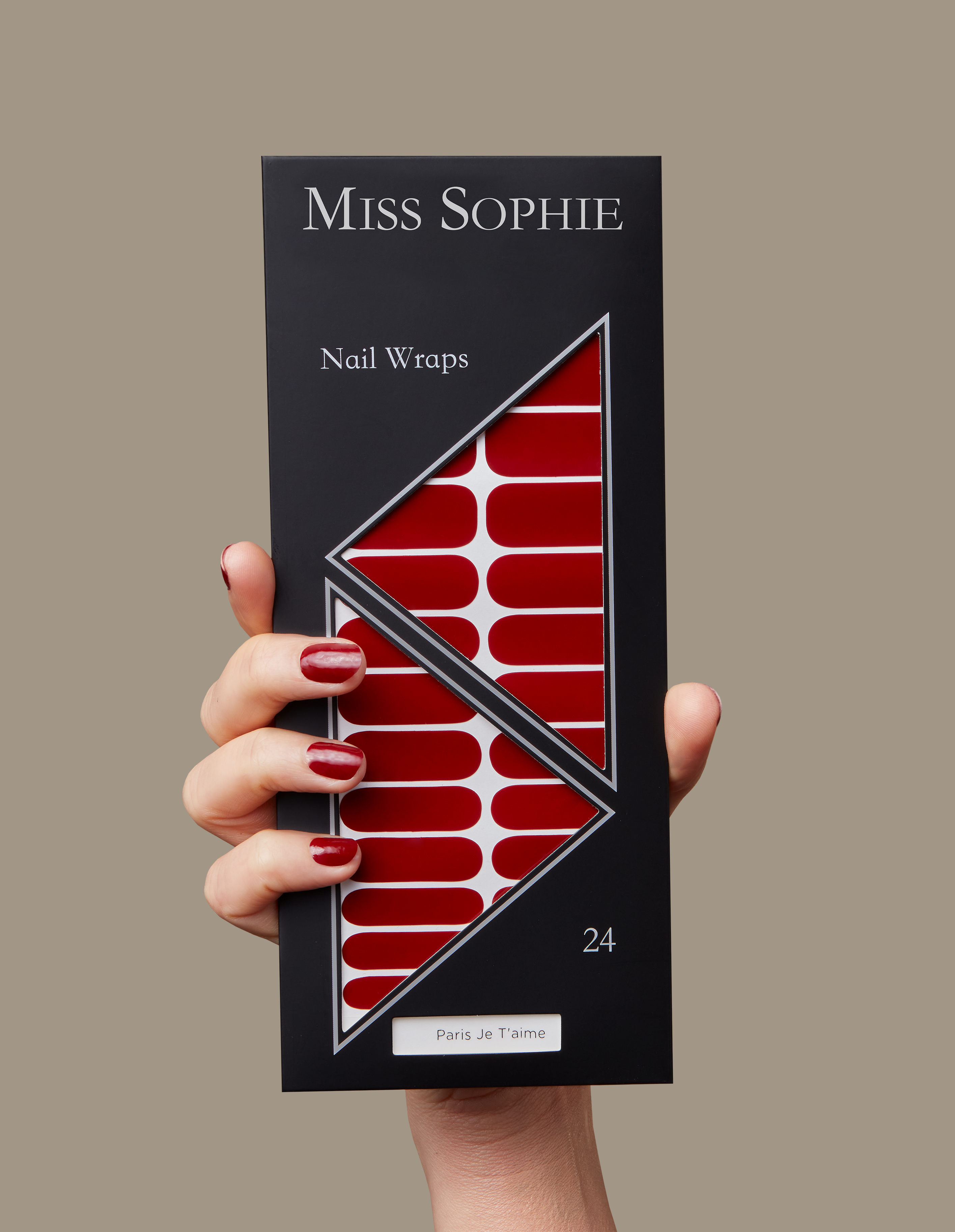 miss-sophie-s-paris-je-t-aime-nagelfolien-klassisches-glamour-rot-einfarbig image 3