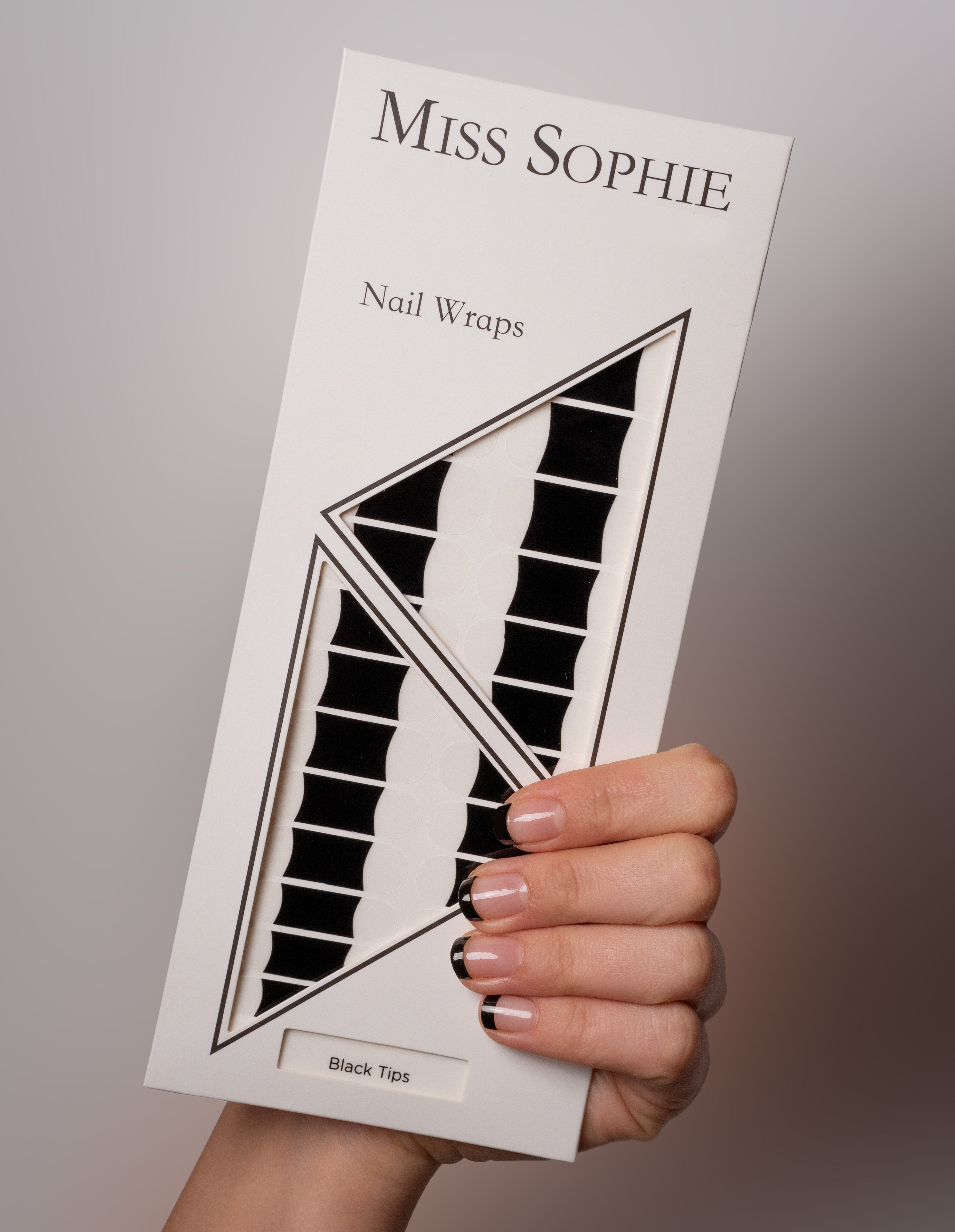 miss-sophie-s-black-tips-nagelfolien-french-look-mit-tiefschwarzen-spitzen image 5