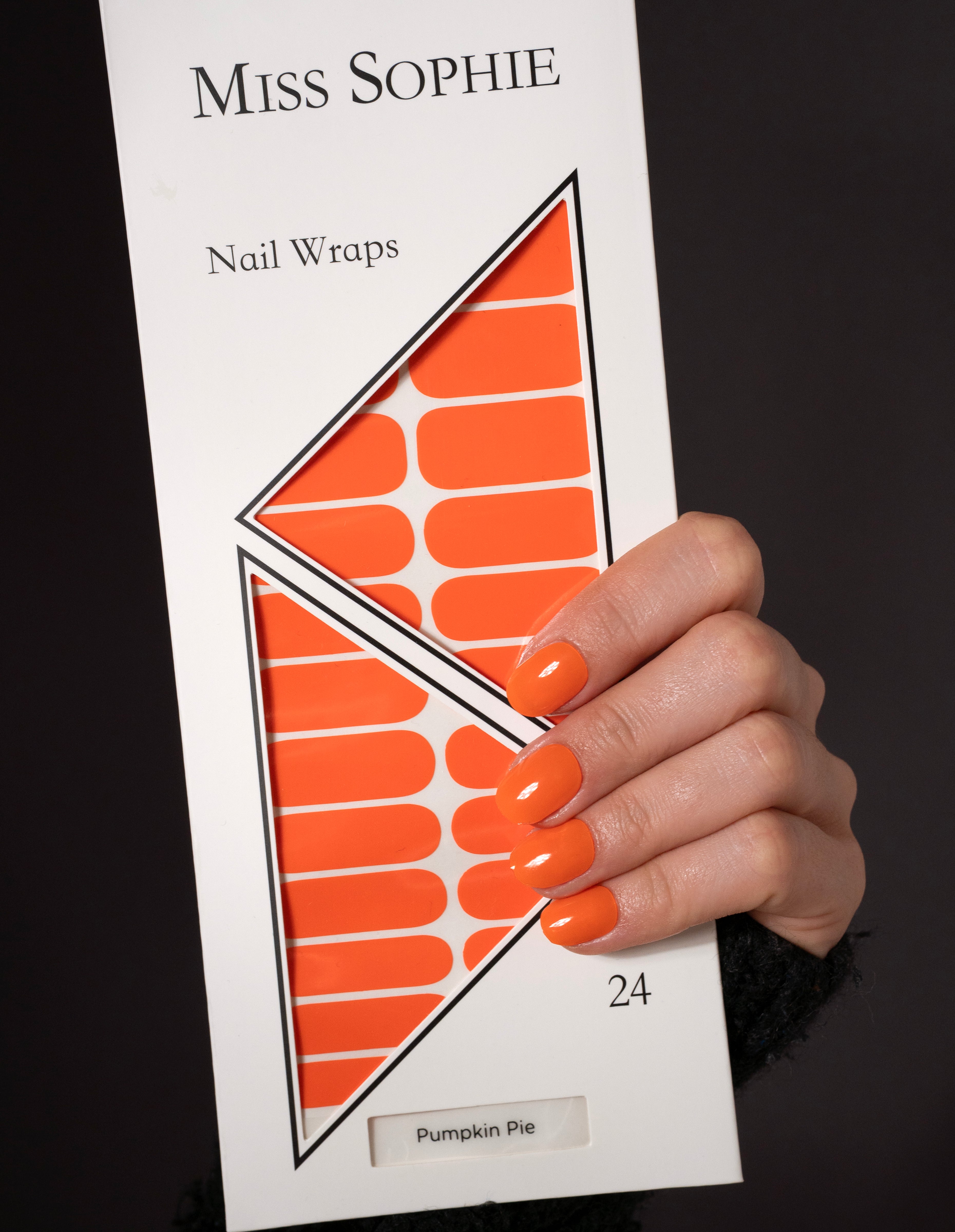 miss-sophie-s-pumpkin-pie-nagelfolien-leuchtendes-warmes-orange-f-r-den-herbst image 4