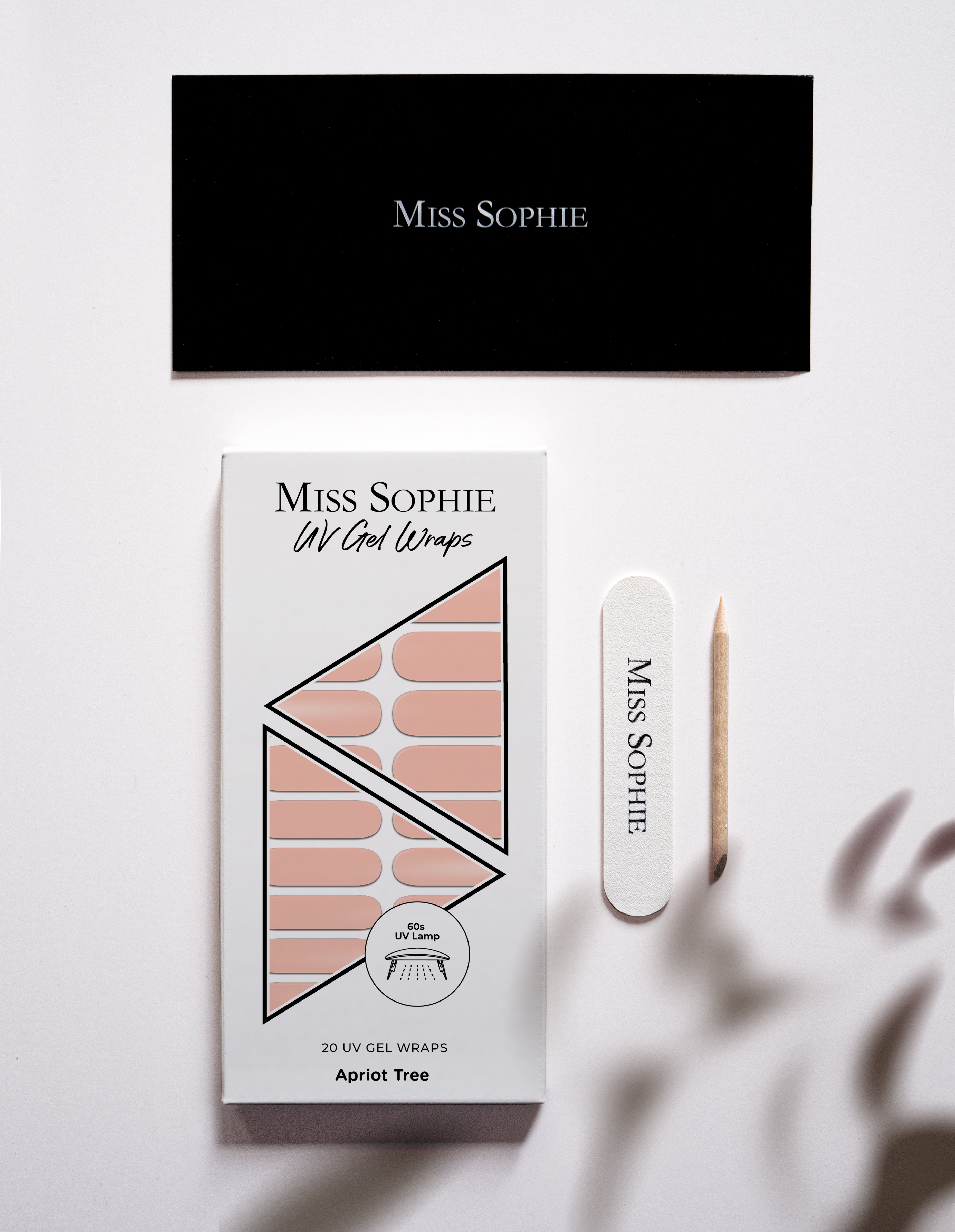 miss-sophie-s-apricot-tree-uv-gel-nagelfolien-apricotfarbene-uv-gel-wraps-solide image 4