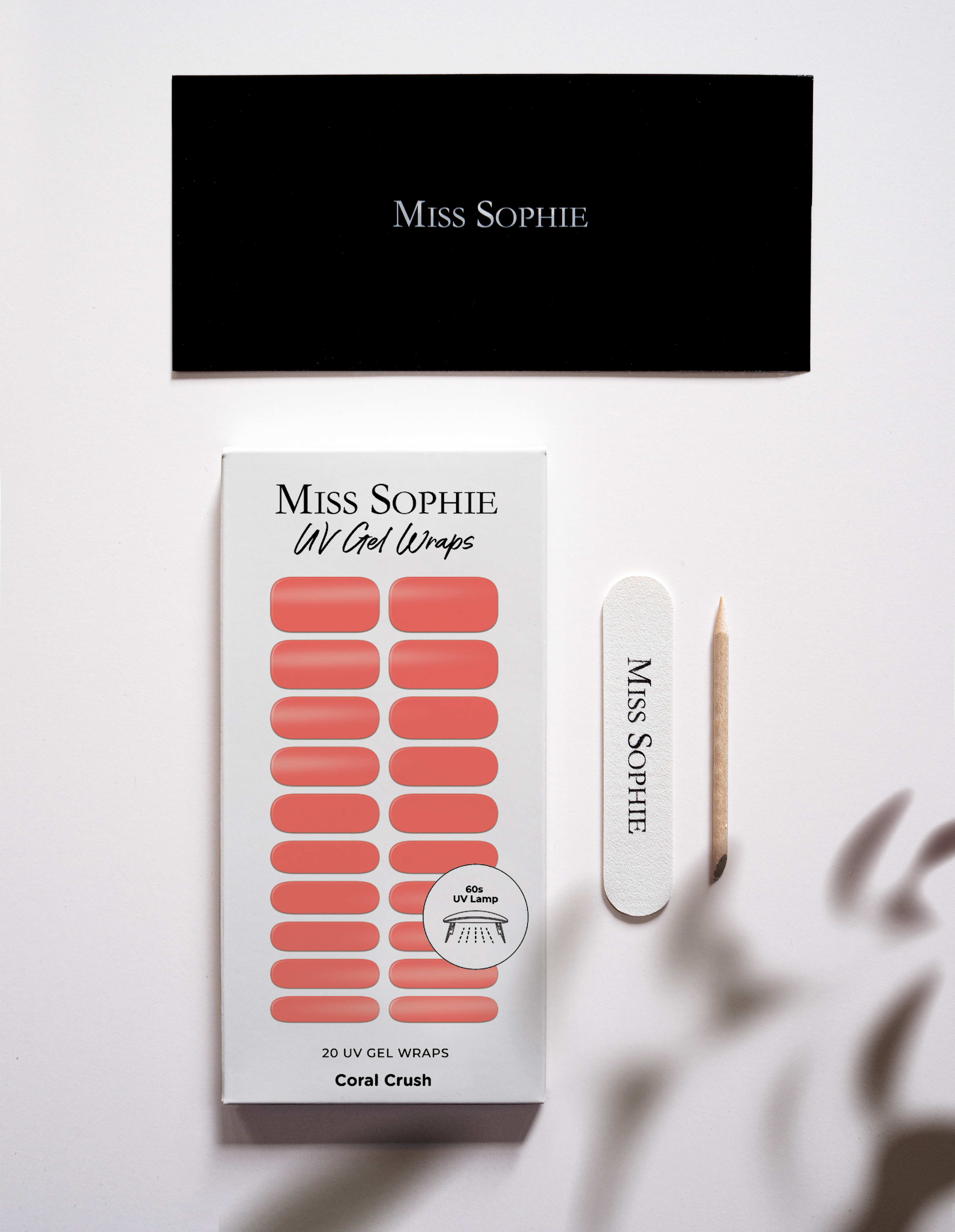 miss-sophie-s-coral-crush-uv-gel-nagelfolien-korallen-rosa-deckender-solid-look image 4