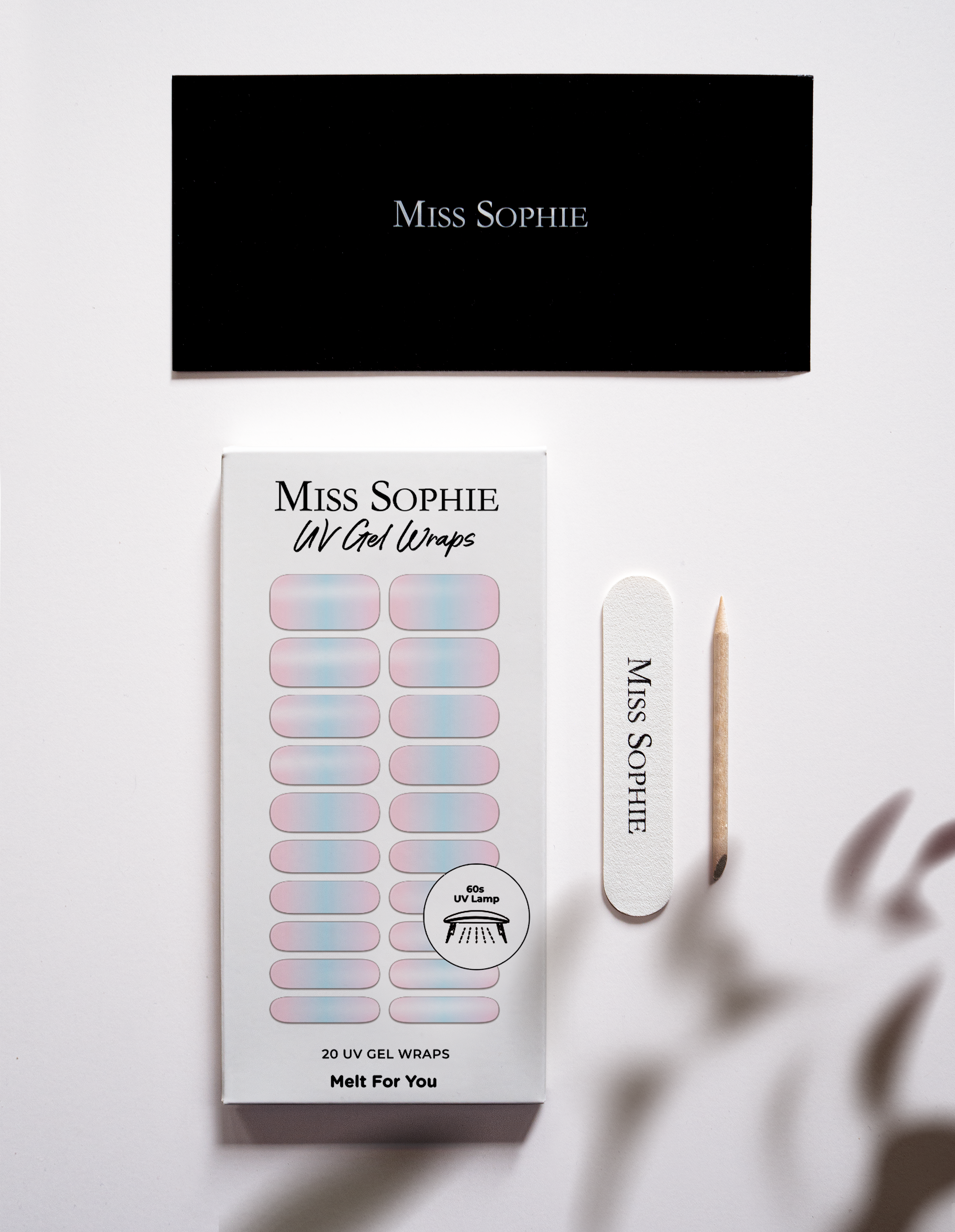 miss-sophie-s-melt-for-you-uv-uv-gel-nagelfolien-in-rosa-blau-verlauf-matt image 4