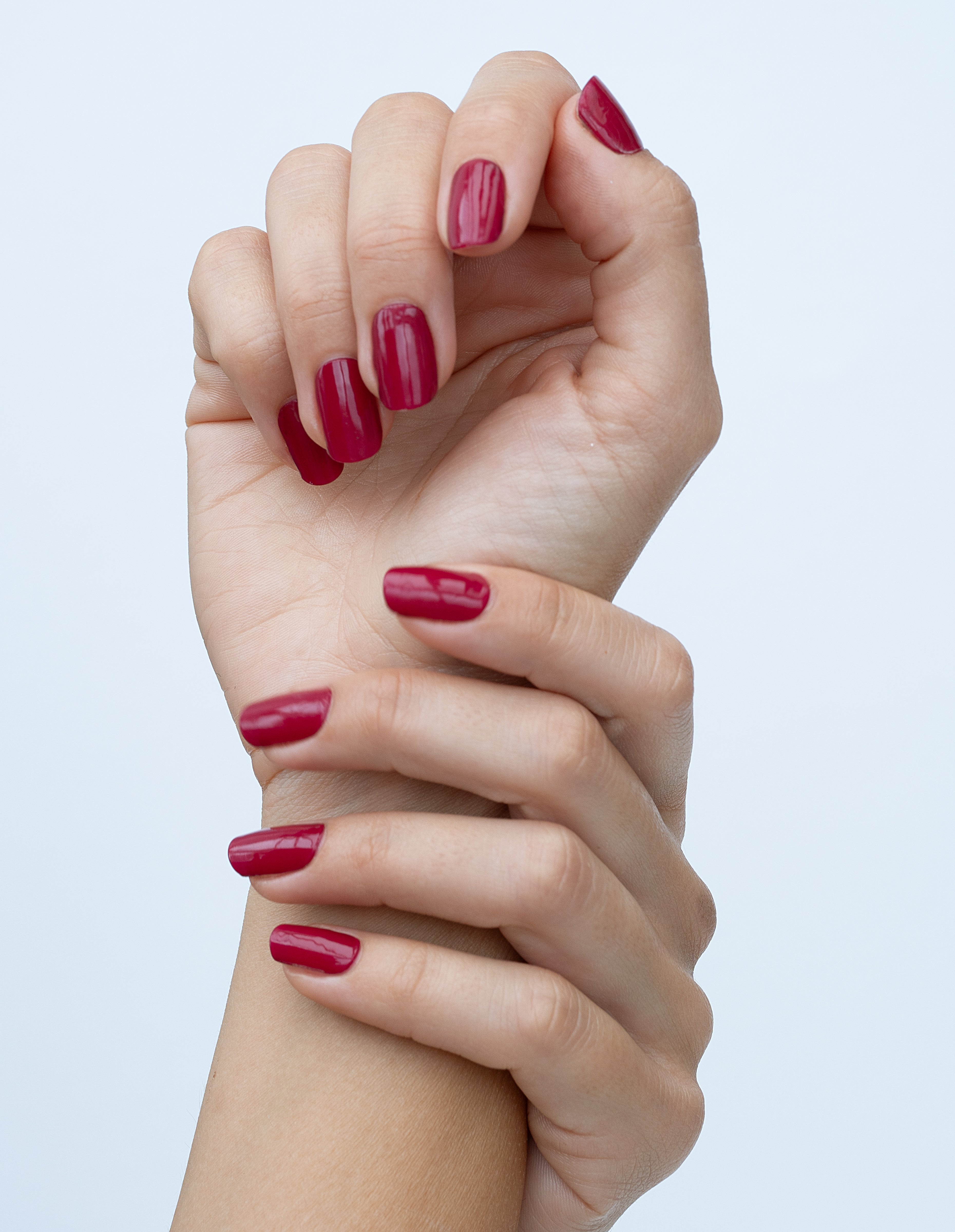 miss-sophie-s-very-berry-nagelfolien-in-strahlendem-beerton-solid image 3